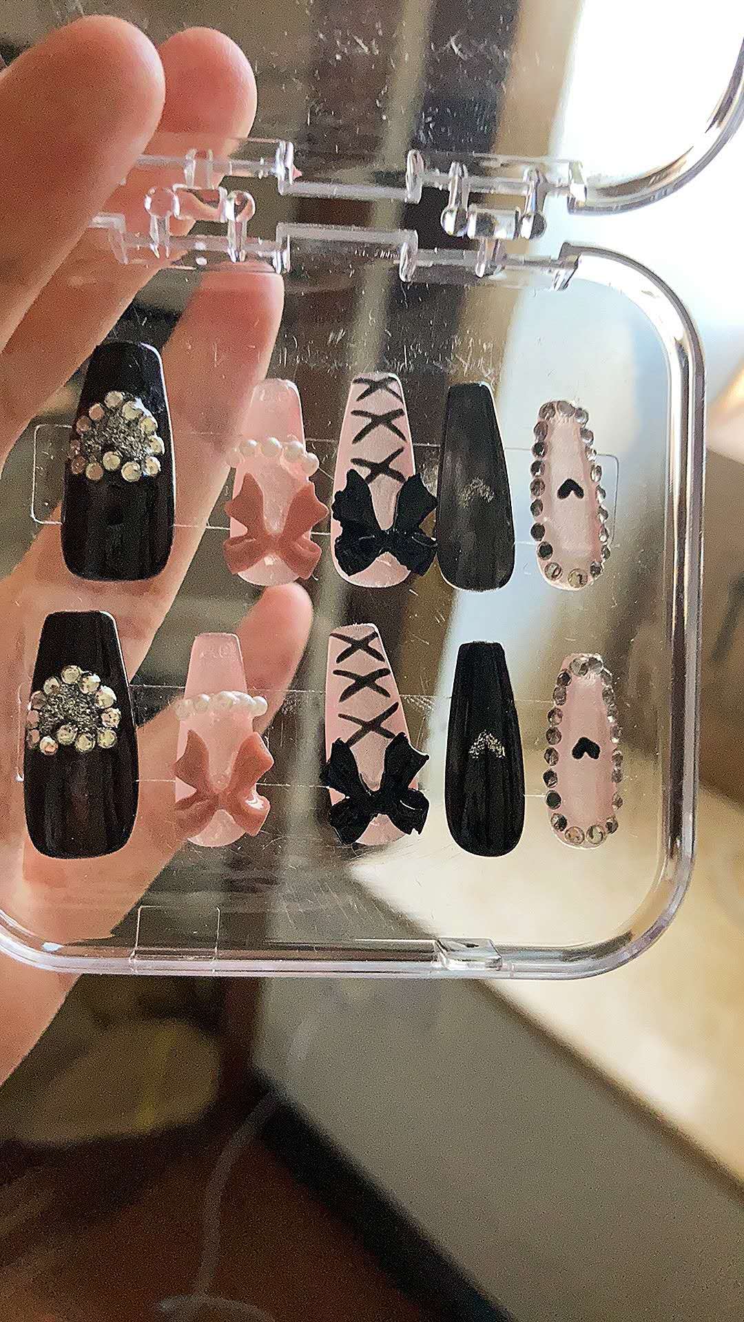 Süße &amp; coole French Press-On-Nägel | Handgemachte abnehmbare Nagelkunst | Trendige Nägel für mühelosen Glamour